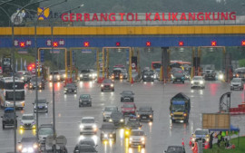 operasi-ketupat-2025-kapolri-instruksikan-penerapan-sistem-one-way-nasional-untuk-lancarkan-arus-balik-lebaran-2025