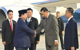 presiden-prabowo-tiba-di-tanah-air-usai-lawatan-ke-enam-negara