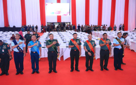 presiden-ri-akan-meninjau-alat-peralatan-pertahanan-dan-keamanan-pada-rapim-tni-polri-tahun-20224